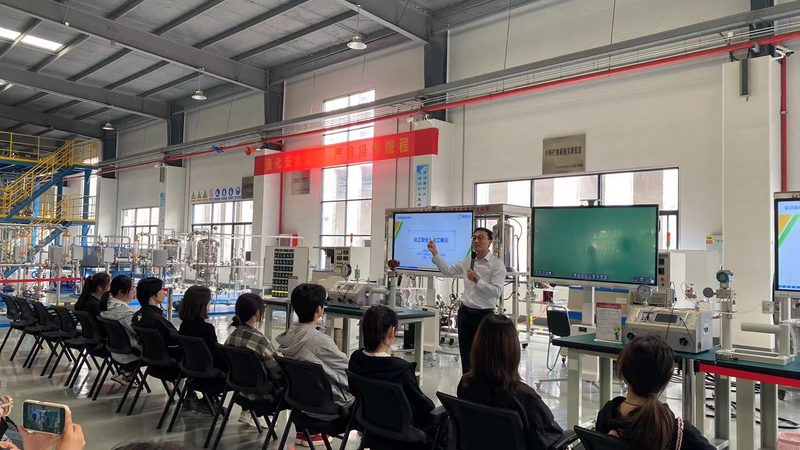 水性涂料消泡剂：揭秘其作用与选择要点